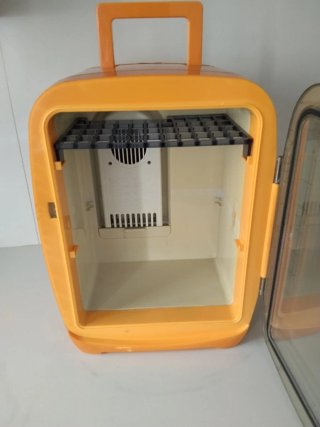 Mini nevera eléctrica portátil