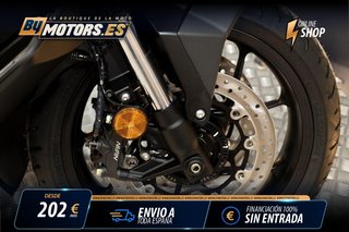 HONDA FORZA 750