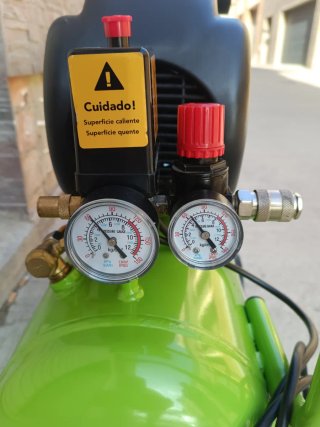 Compresor Bessell 25L BW 242J