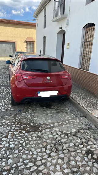 Alfa Romeo Giulietta 2011