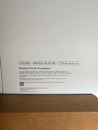 MacBook Pro M5 14'' (2025)