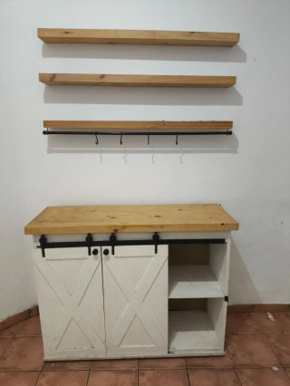 Mueble artesanal café comedor con baldas