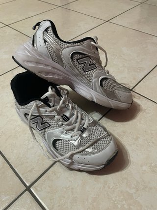 New Balance Donna Scarpe Argento Bianco Tg 40