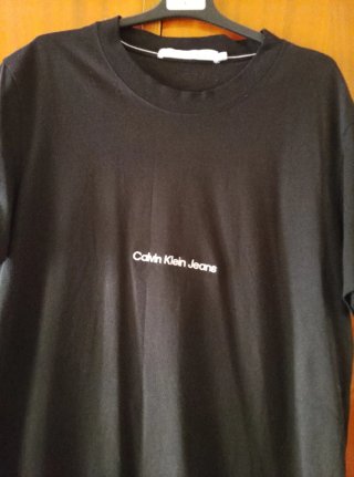 Camiseta Calvin Klein Jeans Negra Hombre