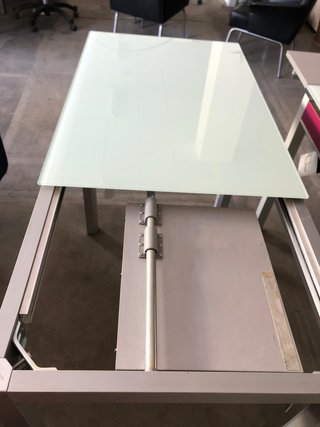 Mesa de cocina extensible cristal y metal
