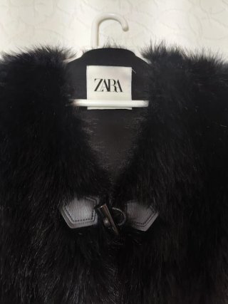 Chaleco pelo Zara Negro
