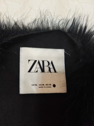 Chaleco pelo Zara Negro
