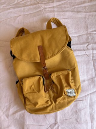 Mochila Stradivarius Mostaza Lona