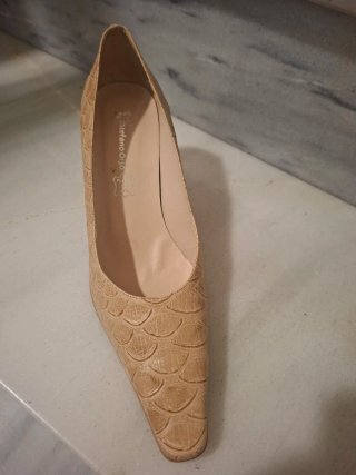 Zapato tacón coco beige talla 39