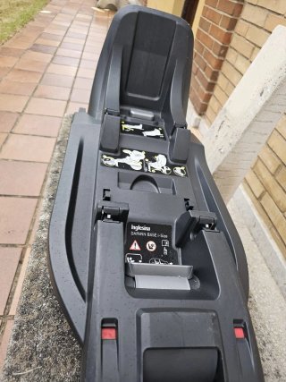 Carrito Bebé Inglesina Aptica XT Trío +base isofix