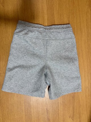 Pantalón Corto Nike Tech Gris