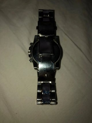 Reloj Guess Dorado y Plateado