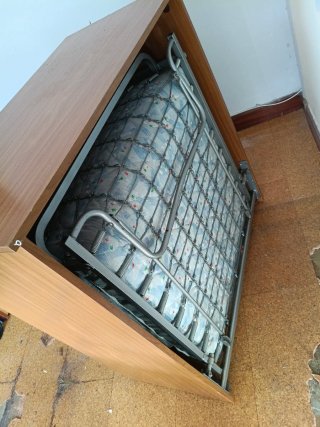 Se regala Cama abatible