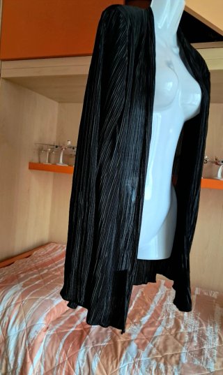 Cardigan donna nero plissettato