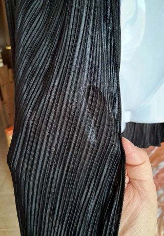 Cardigan donna nero plissettato