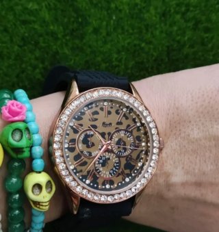 Reloj Radiant Animal Print Dorado