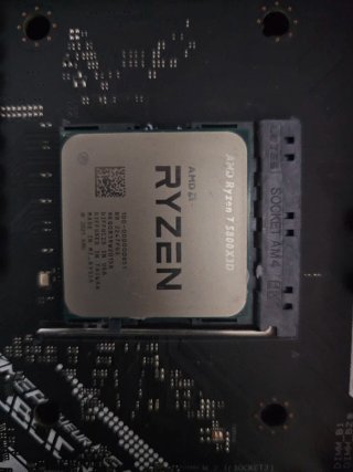 PC Gaming ryzen 7 5800x3d  + 32gb Ram