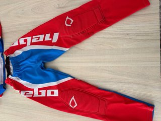 Conjunto Trial HEBO Rojo/Blanco/Azul T.8