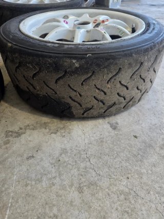 Neumáticos Hankook T71