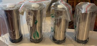 4 Patas para mueble marca AMIG Nuevas.