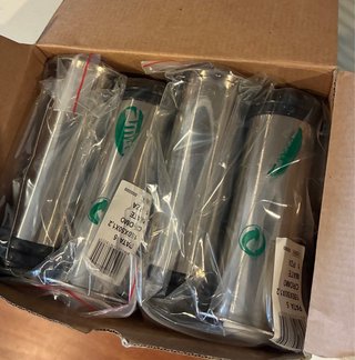 4 Patas para mueble marca AMIG Nuevas.