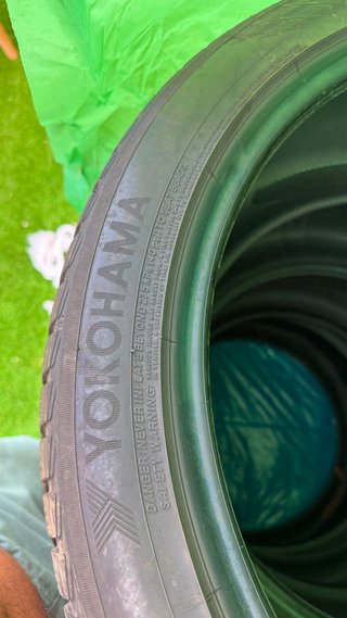 Neumáticos Yokohama
