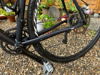Bicicleta Gravel Aluminio / Carbono / Shimano 105