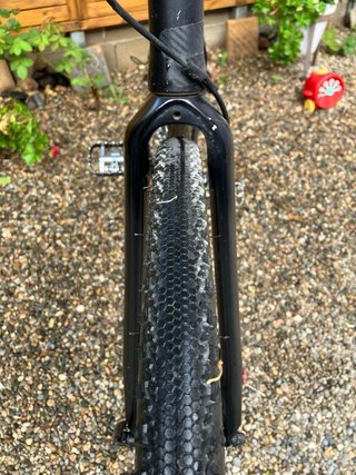 Bicicleta Gravel Aluminio / Carbono / Shimano 105