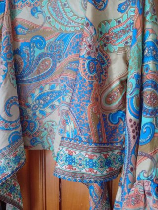 Blusa Vadion manga larga talla M