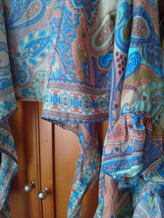 Blusa Vadion manga larga talla M