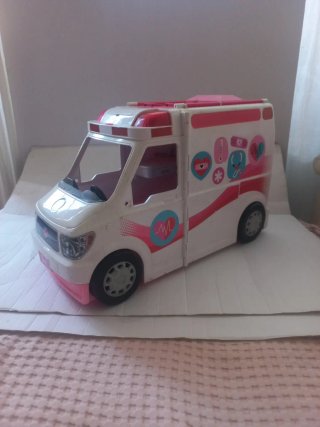 Ambulancia Barbie Juguete