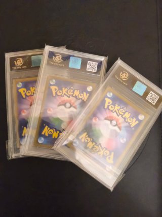 Carte Pokémon Blastoise, Venusaur, Charizard RPA
