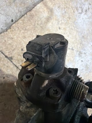 Bomba Alta Presión Ford Transit GK2Q-9B395-AA