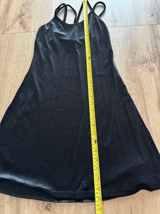 Vestito nero con brillantini