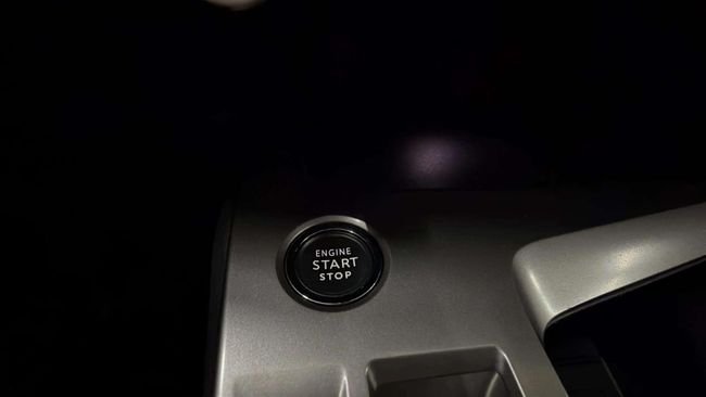 Peugeot 308 2024, foto 21