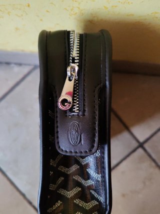 Pochette uomo nera e marrone