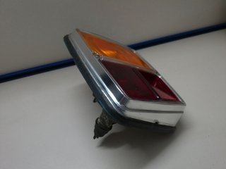 Faro Trasero Derecho Simca 1000