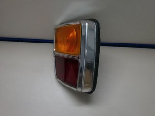 Faro Trasero Derecho Simca 1000