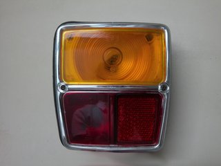 Faro Trasero Derecho Simca 1000