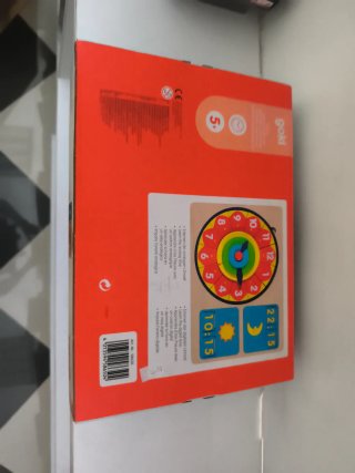 Juego Lernuhr Goki para aprender la hora
