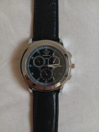 Reloj Emporio Armani Negro y Plateado