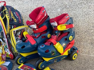Patines Beyblade con mochila y protecciones 2ud