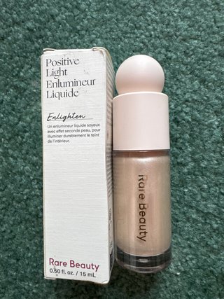 Rare Beauty Positive Light Enlighten