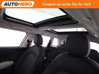 MINI Cooper Cooper D
