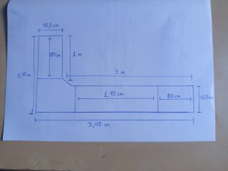 Mueble de madera de dormitorio con cama