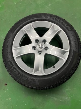 Neumático Michelin Crossclimate 215/55 R17