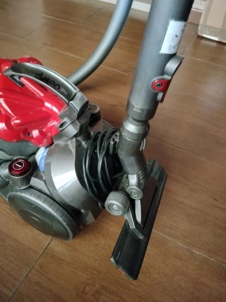 Aspirapolvere Dyson Total Reach