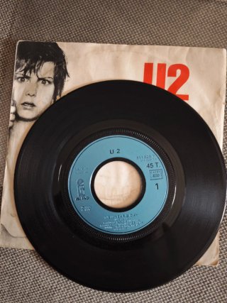 U2: lote 2 singles dico vinilo 7" 45 rpm