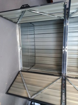Caseta Metálica Gris
