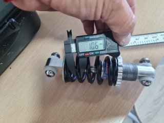 Ammortizzatore per bicicletta 250 lbs